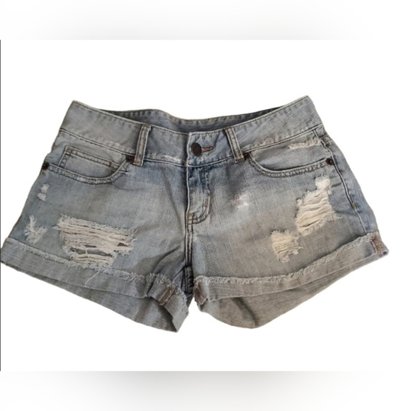 Jimmy'z Pants - Jimmy'z vintage 80's women's sz 6‎ distressed denim shorts